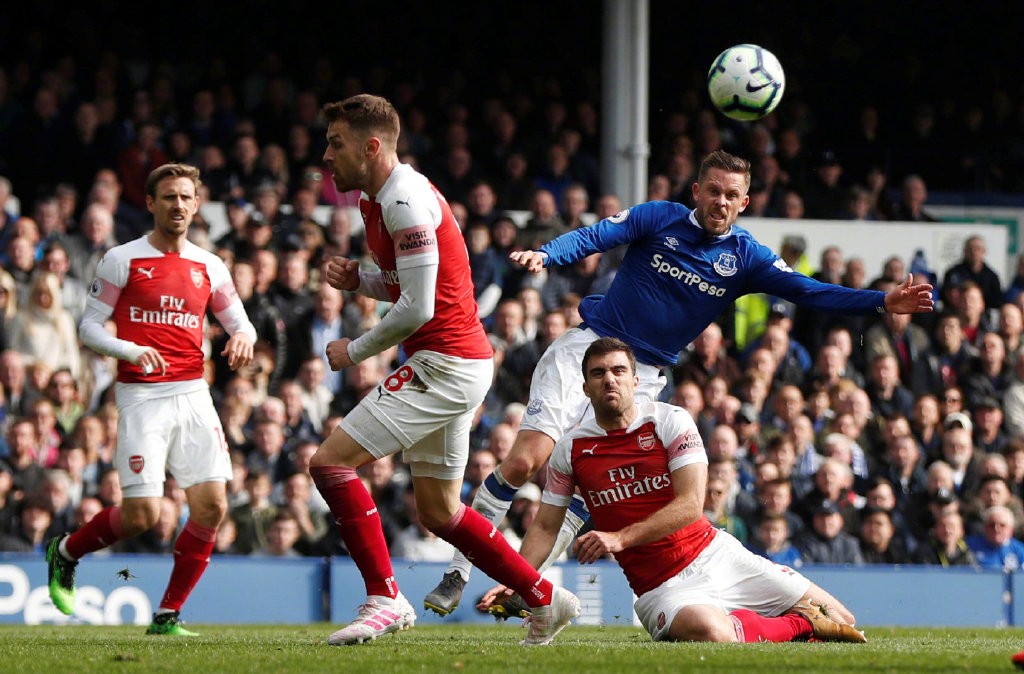  阿森纳青年军挑翻豪门，主场击败切尔西终结其不败金身